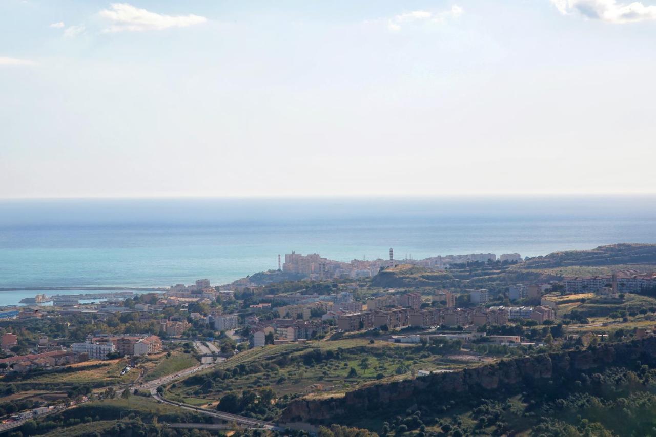 Oikia Atenea Automatic Rooms Αγκριτζέντο Εξωτερικό φωτογραφία